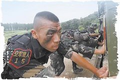 揭秘中国金牌特种兵：3天负重奔袭120公里